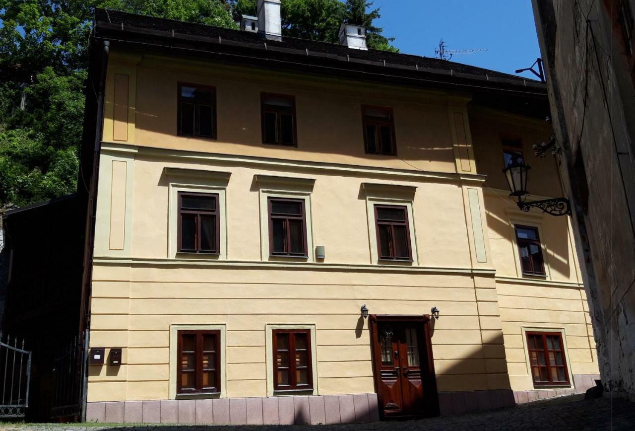 Apartman Pri Lyceu Banská Štiavnica Extérieur photo