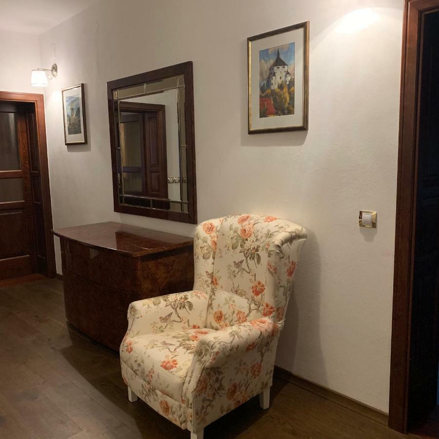 Apartman Pri Lyceu Banská Štiavnica Extérieur photo