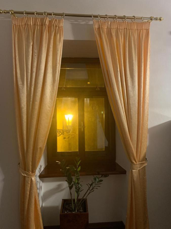 Apartman Pri Lyceu Banská Štiavnica Extérieur photo